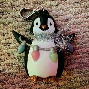 Bath and Body Works Christmas Penguin Hand Sanitizer Holder Keychain